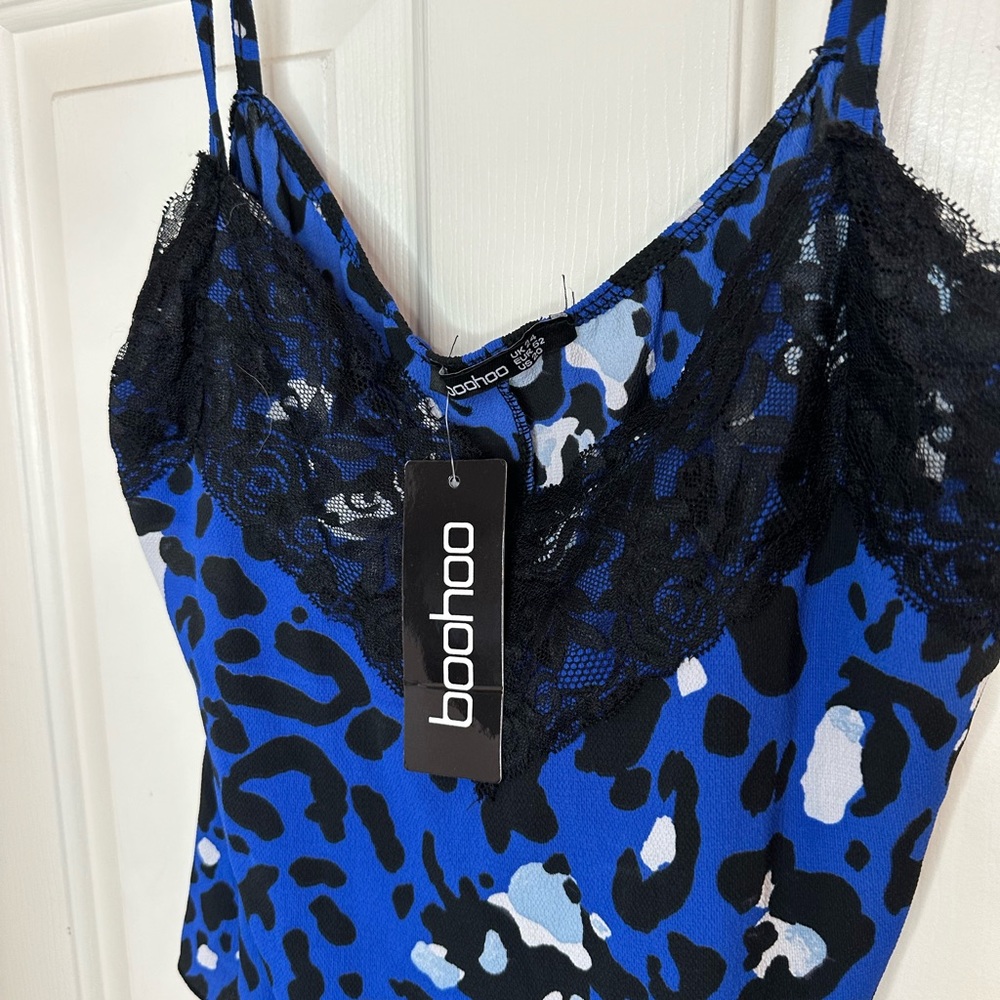 Boohoo Plus Blue Leopard Cami - Picture 3 of 3